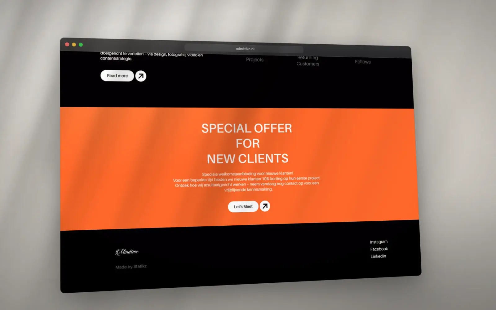 Oranje blok Special offer for new clients op de Mindtive-site in een donker browservenster